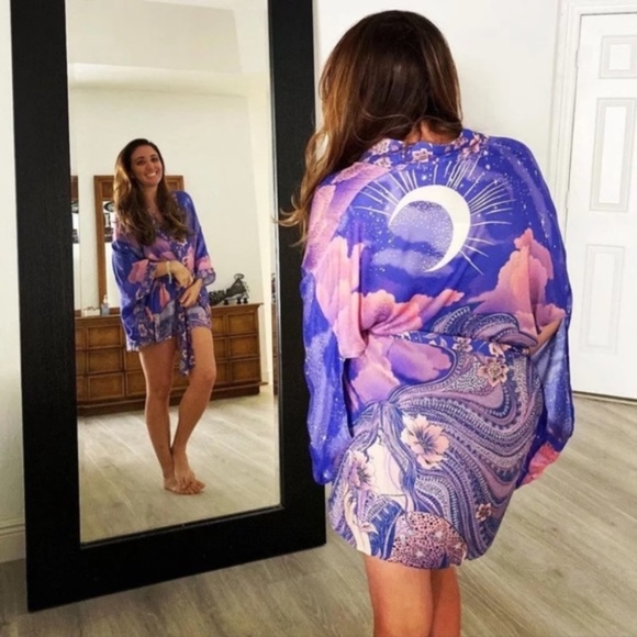 Cosmic Galaxy Moon Boho Short Kimono Robe Coverup - Picture 8 of 8
